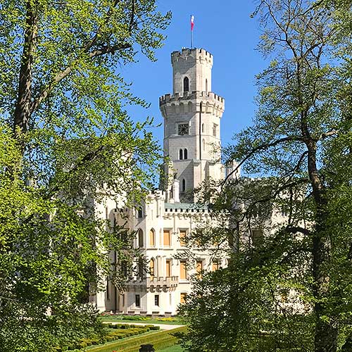 Hluboká nad Vltavou (23 km) - tip na výlet z resortu Štilec